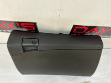 Glove box - Day's Parts Yard