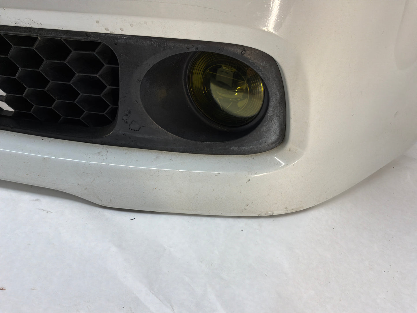 2008 Pontiac G8 GT Front Bumper Cover Fascia Assembly Grilles OEM