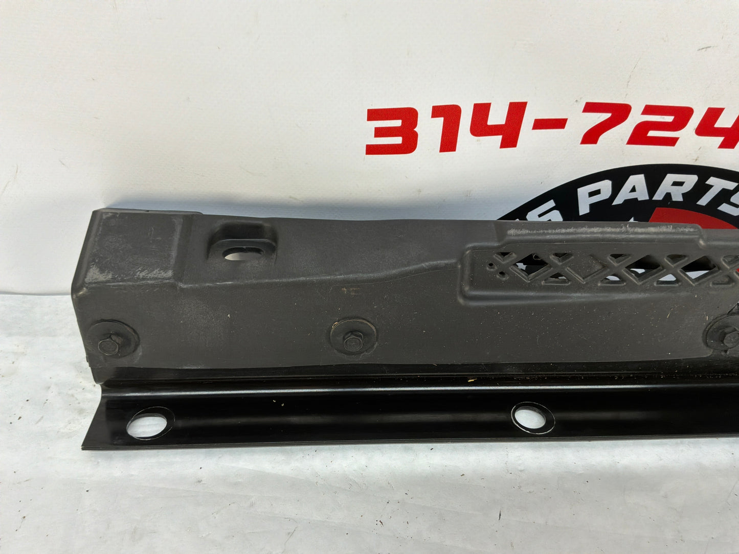 2007 C6 Corvette Convertible Front Splash Shield Air Deflector Cover OEM