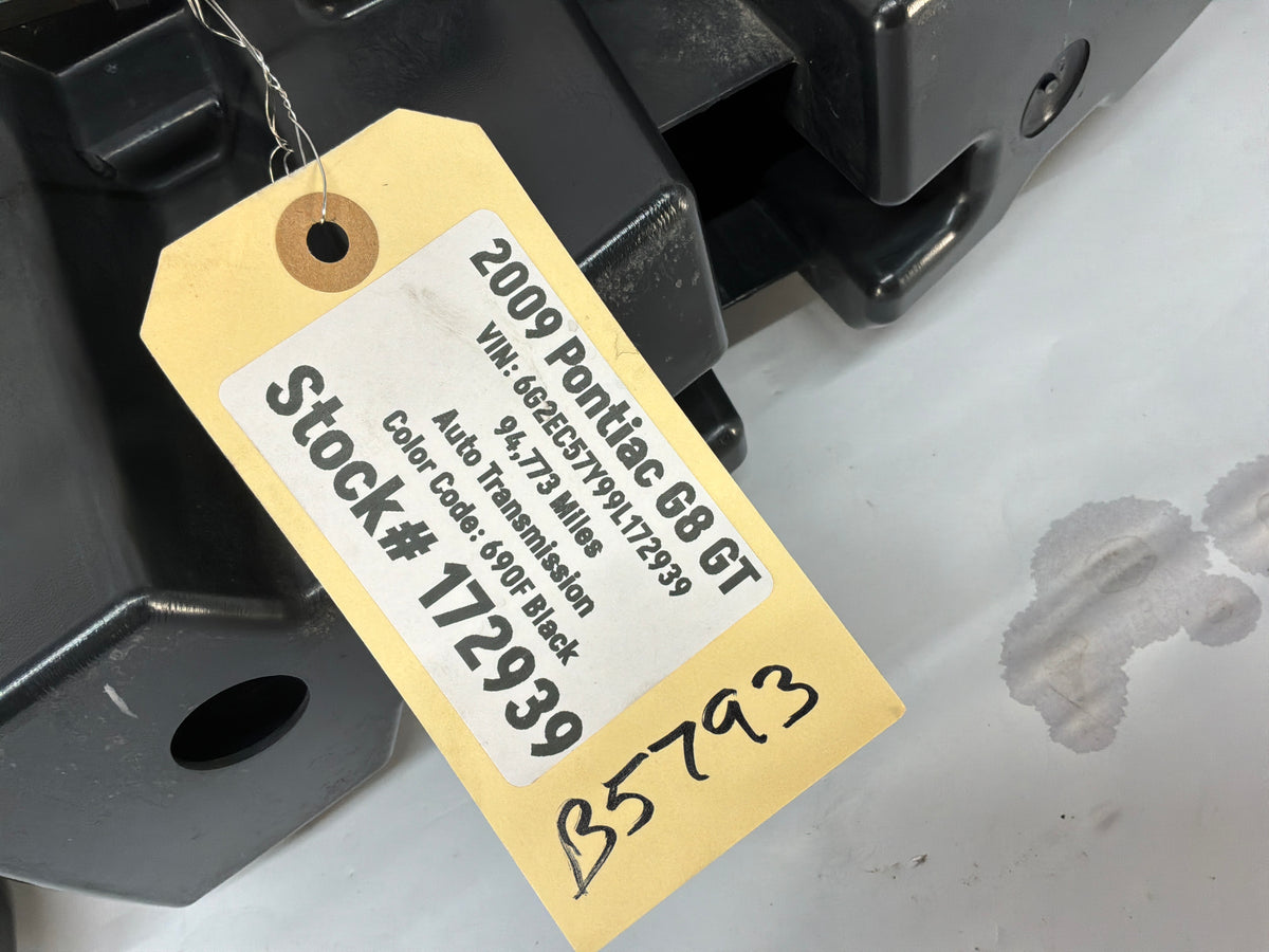 Front impact plastic - Day's Parts Yard