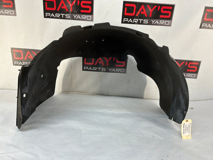 2002 Cadillac Escalade EXT LH Driver Front Fender Wheel House Well Liner OEM