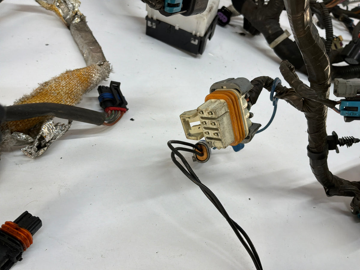 2011 Chevy Caprice Engine Motor Transmission Wire Wiring Harness OEM