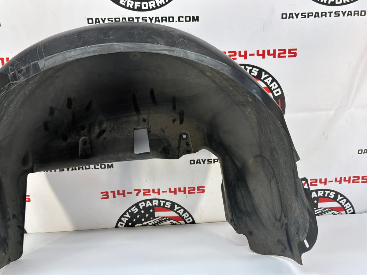 2008 Pontiac G8 GT RH Passenger Rear Fender Wheelhouse Well Liner OEM