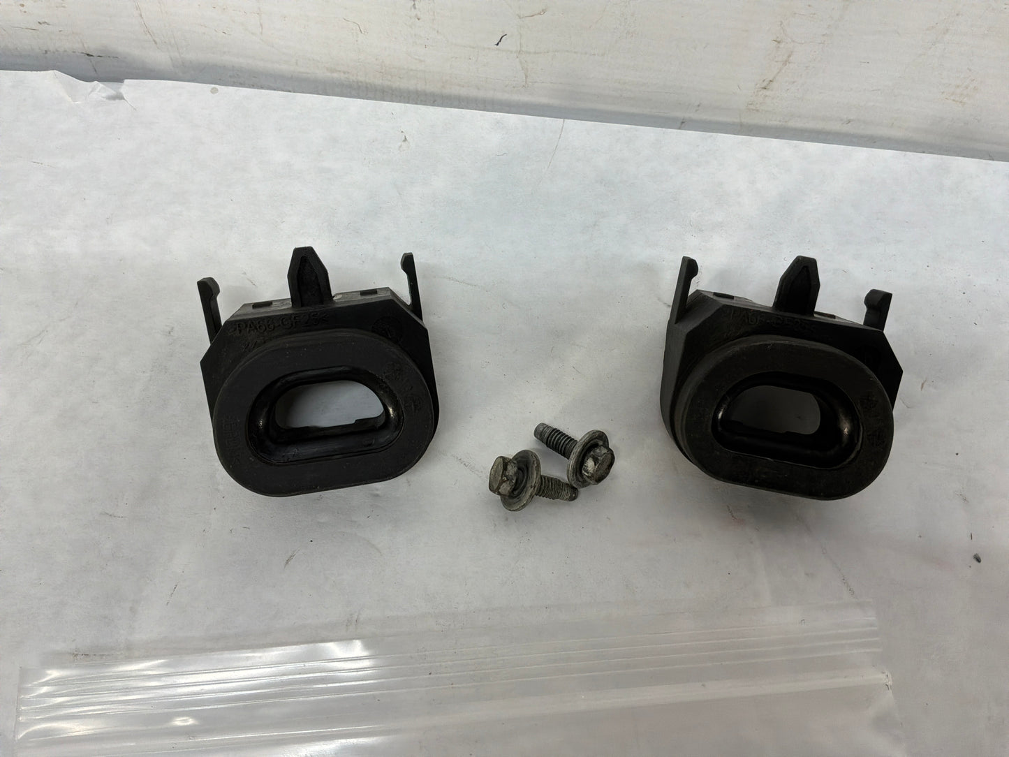 Radiator mounts - Day's Parts Yard