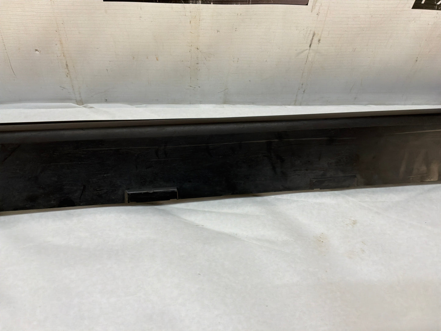 2014 Chevy Camaro ZL1 LH Driver Rocker Molding Side Skirt Trim Panel OEM