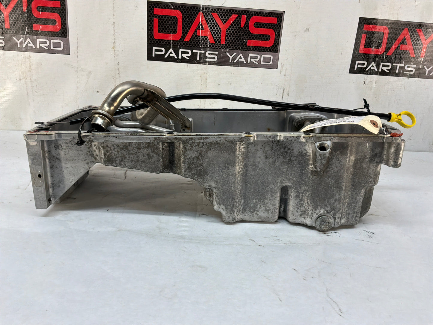 2004 Pontiac GTO Oil Pan Assembly Pick Up Tube Windage Tray OEM
