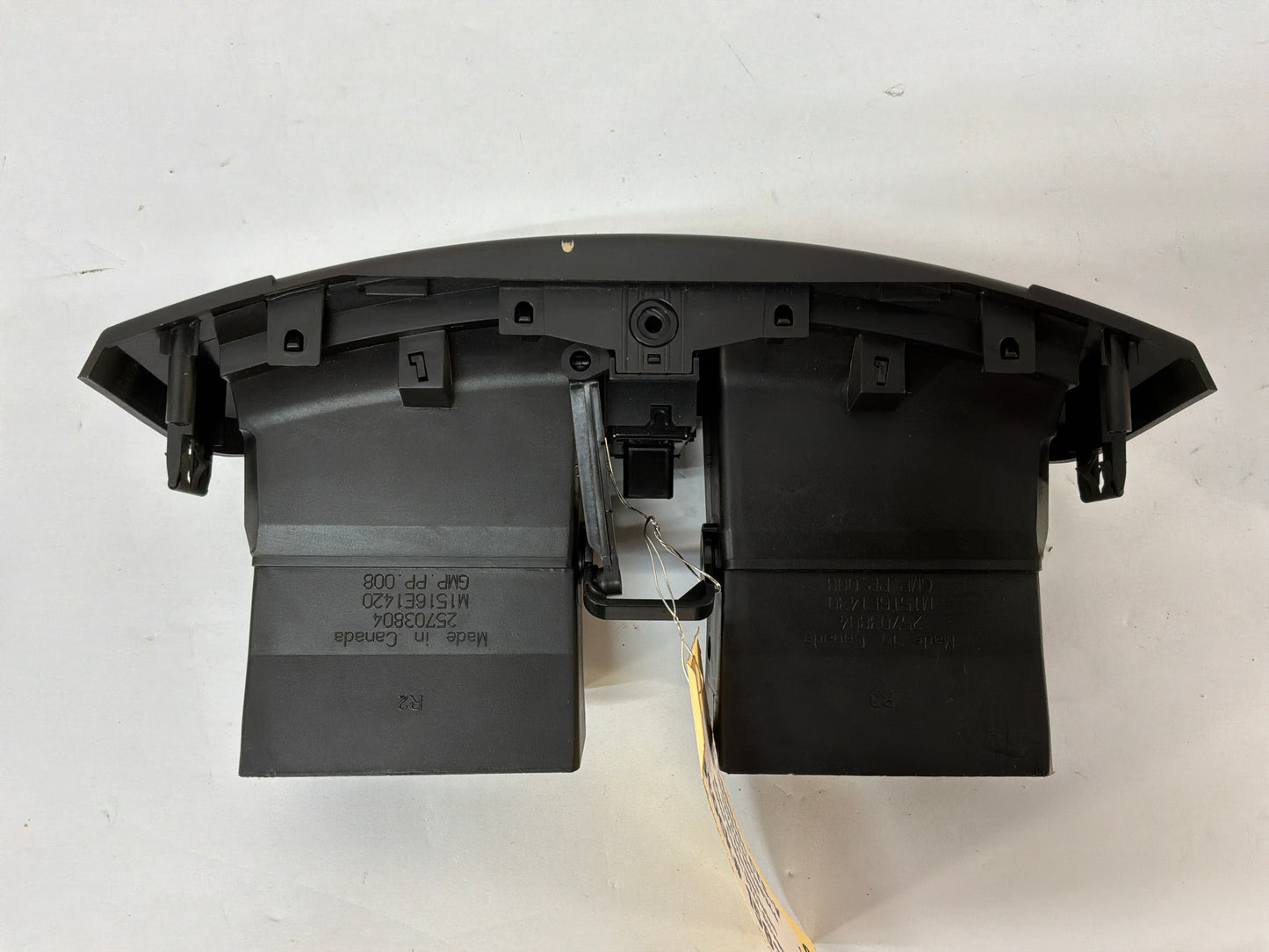 2006 Cadillac CTS-V Center Dash HVAC Vents w\Hazard Switch OEM