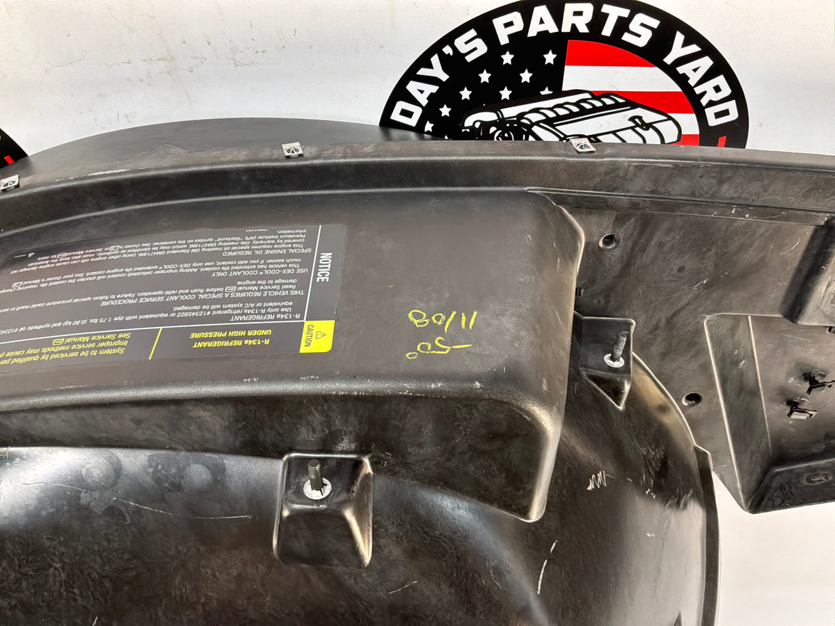 2002 Chevy C5 Corvette RH Passenger Composite Inner Fender Liner Wheel House Well OEM