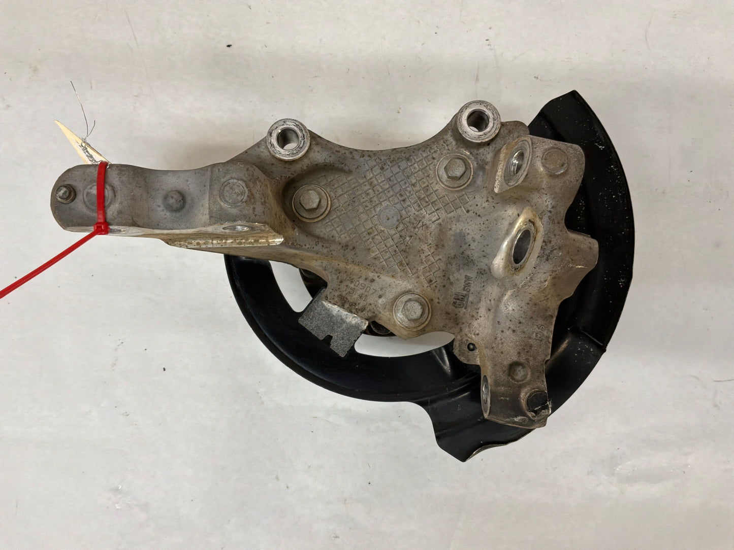 2015 Chevy SS Sedan RH Passenger Front Suspension Spindle Knuckle Hub Assembly OEM