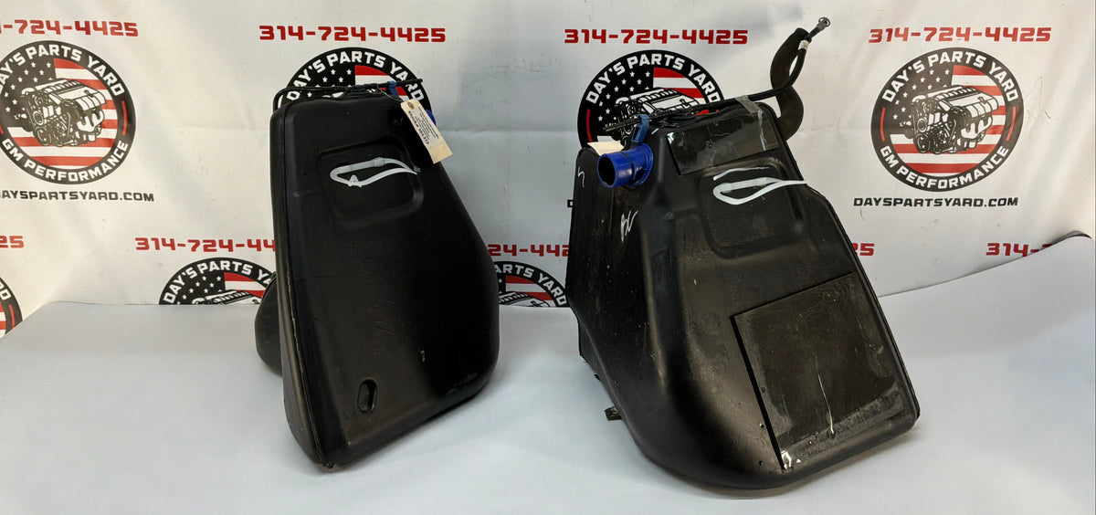 2002 Chevy C5 Corvette Convertible Fuel Gas Saddle Tanks OEM