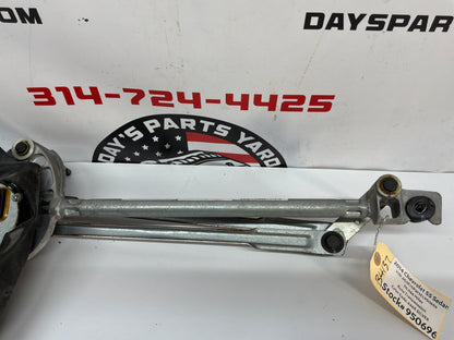 2014 Chevy SS Sedan Windshield Wiper Linkage Arm w Motor OEM