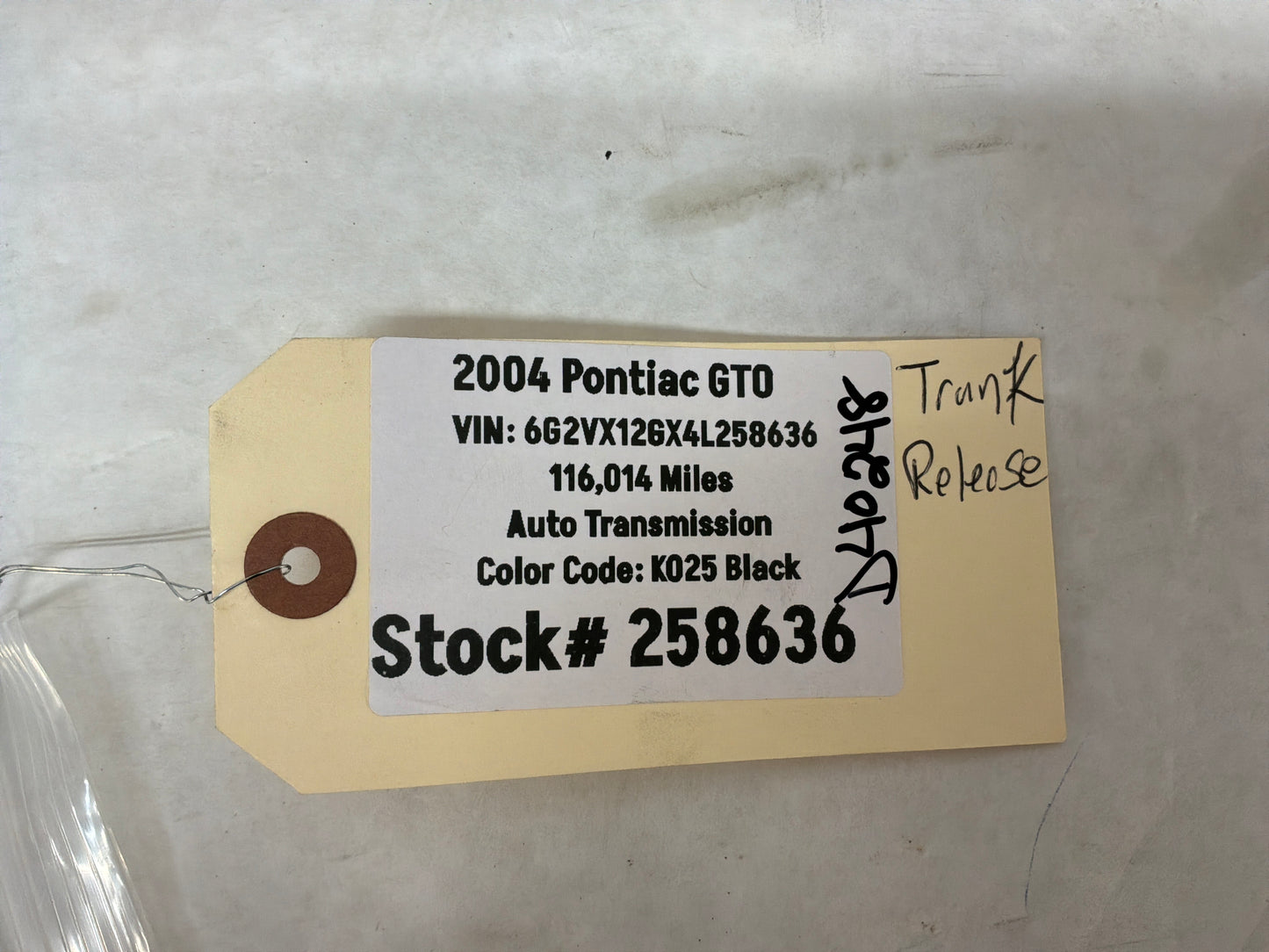 2004 Pontiac GTO Trunk Deck Lid Latch Striker Lock Actuator Linkage OEM