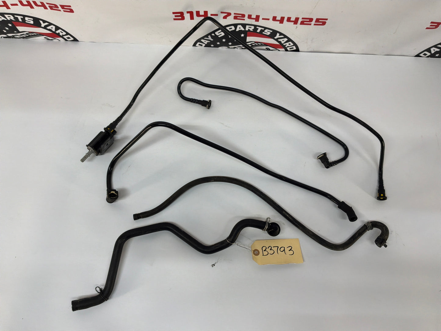 2008 Pontiac G8 GT EVAP PCV Lines Hoses Tubes Pipes OEM