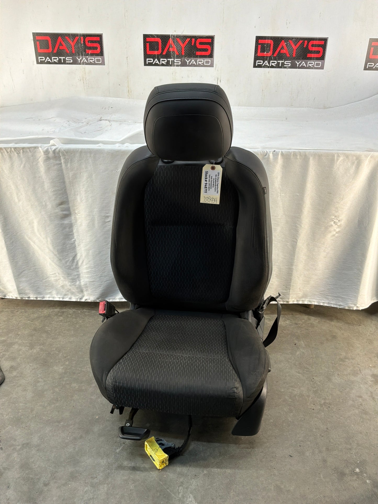 Lh front seat - Day's Parts Yard
