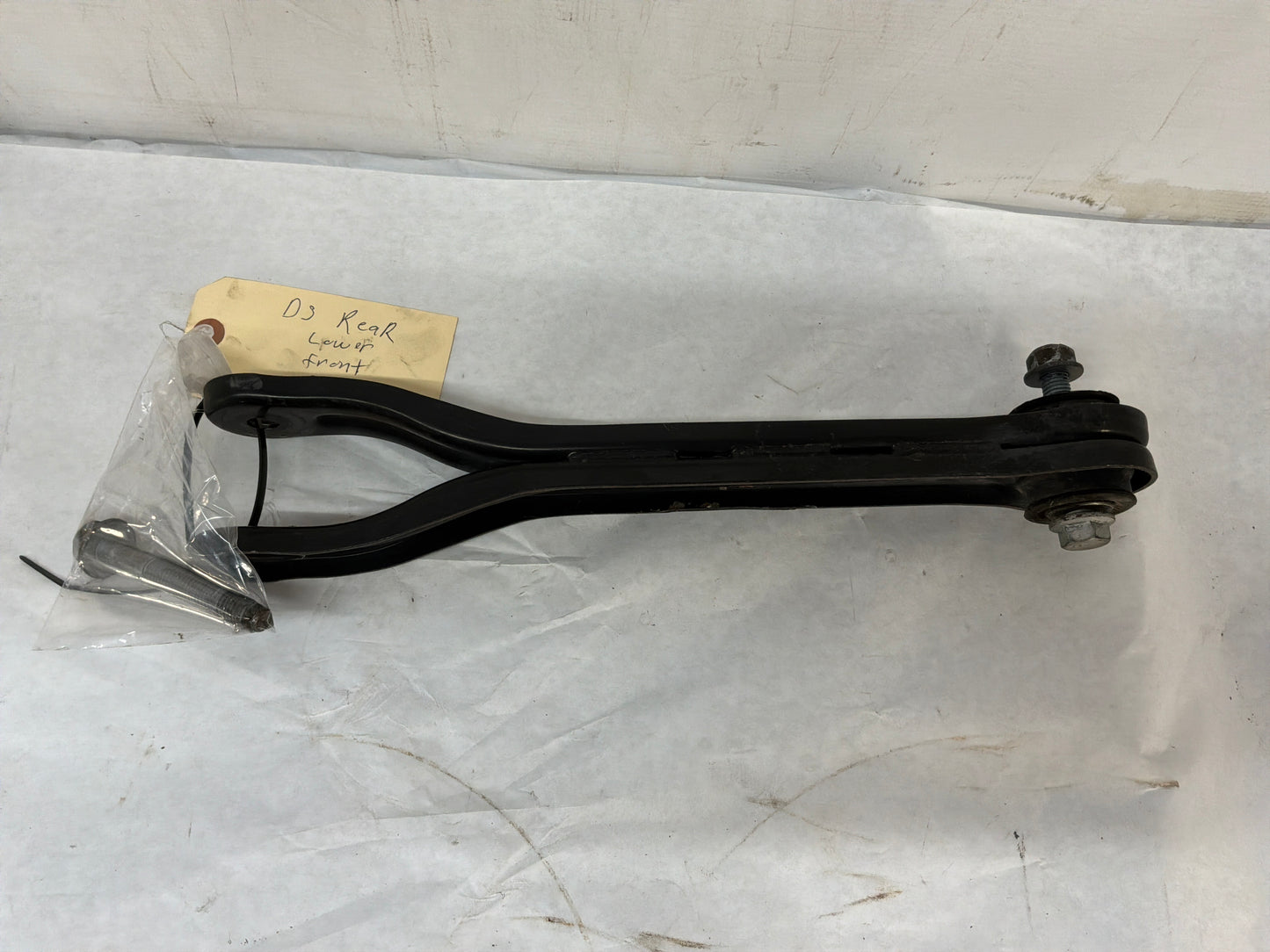 2013 Chevy Caprice PPV LH Driver Rear Suspension Trailing Control Arm Link OEM - Day's Parts Yard