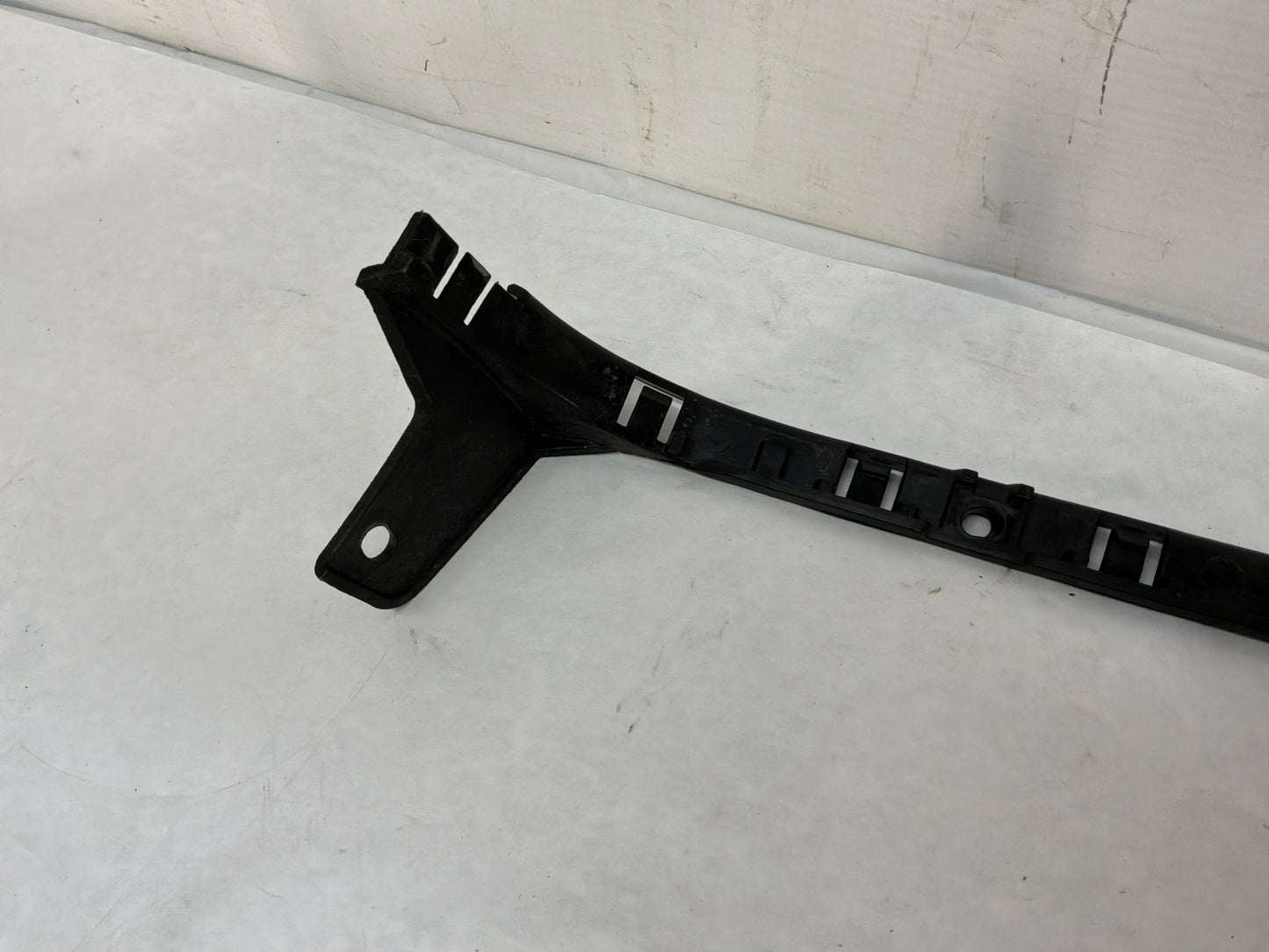 Brackets - Day's Parts Yard