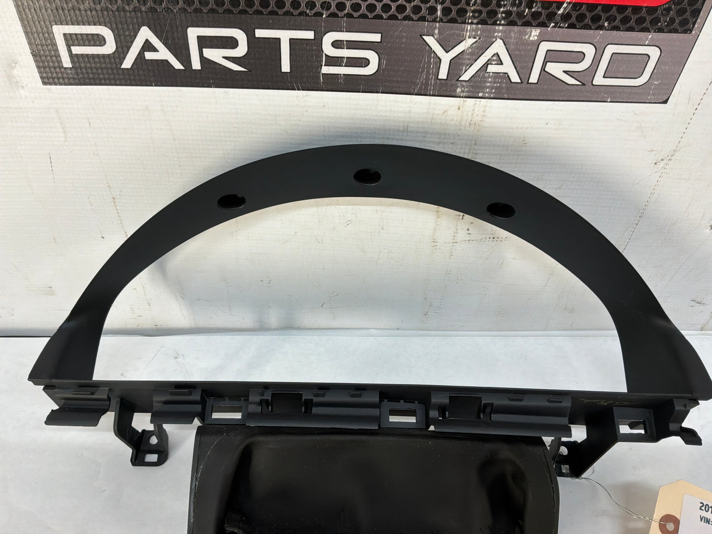 Bezel - Day's Parts Yard