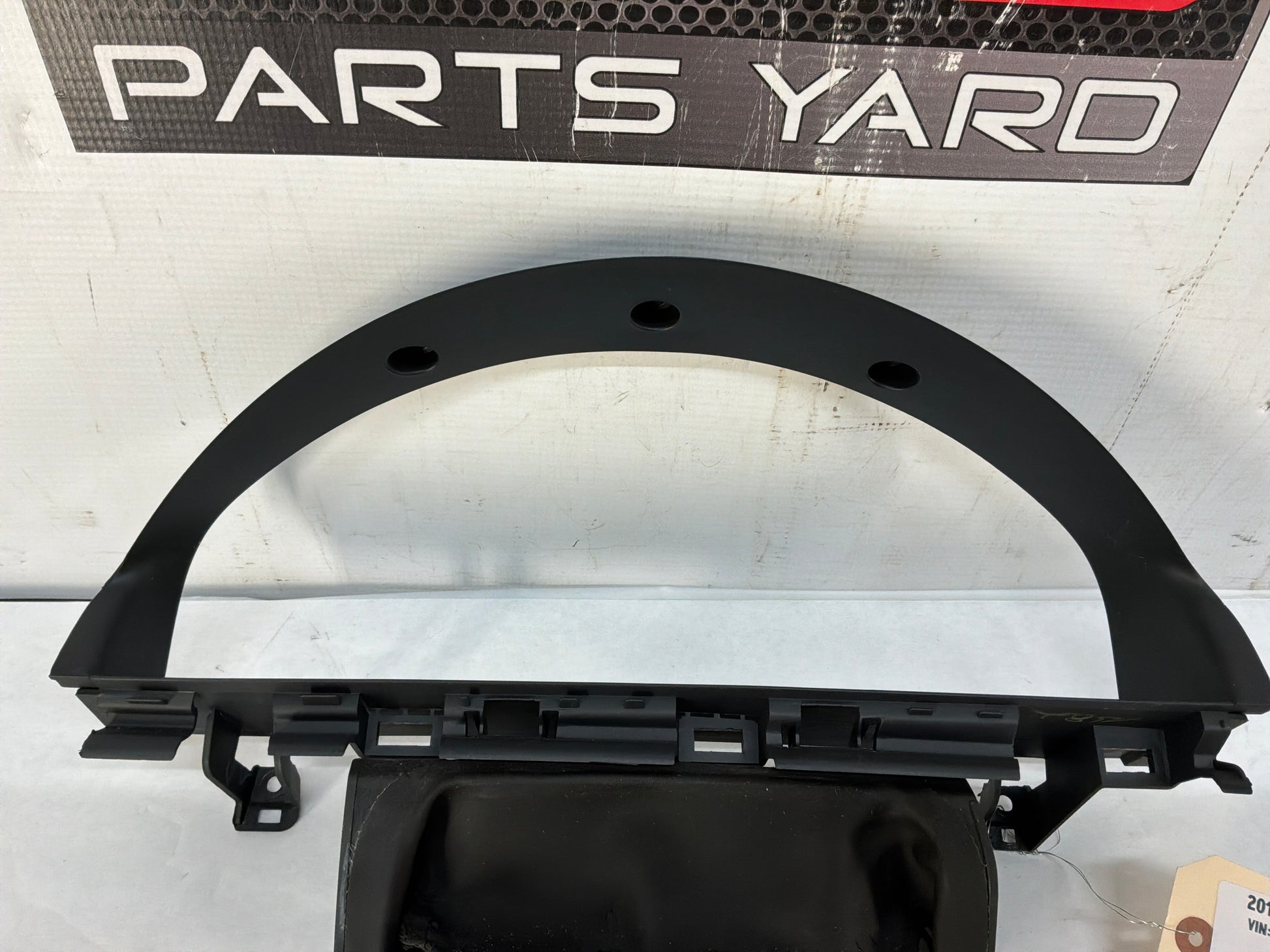 Bezel - Day's Parts Yard