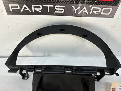 Bezel - Day's Parts Yard
