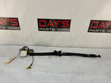 Lh front seatbelt - Day's Parts Yard
