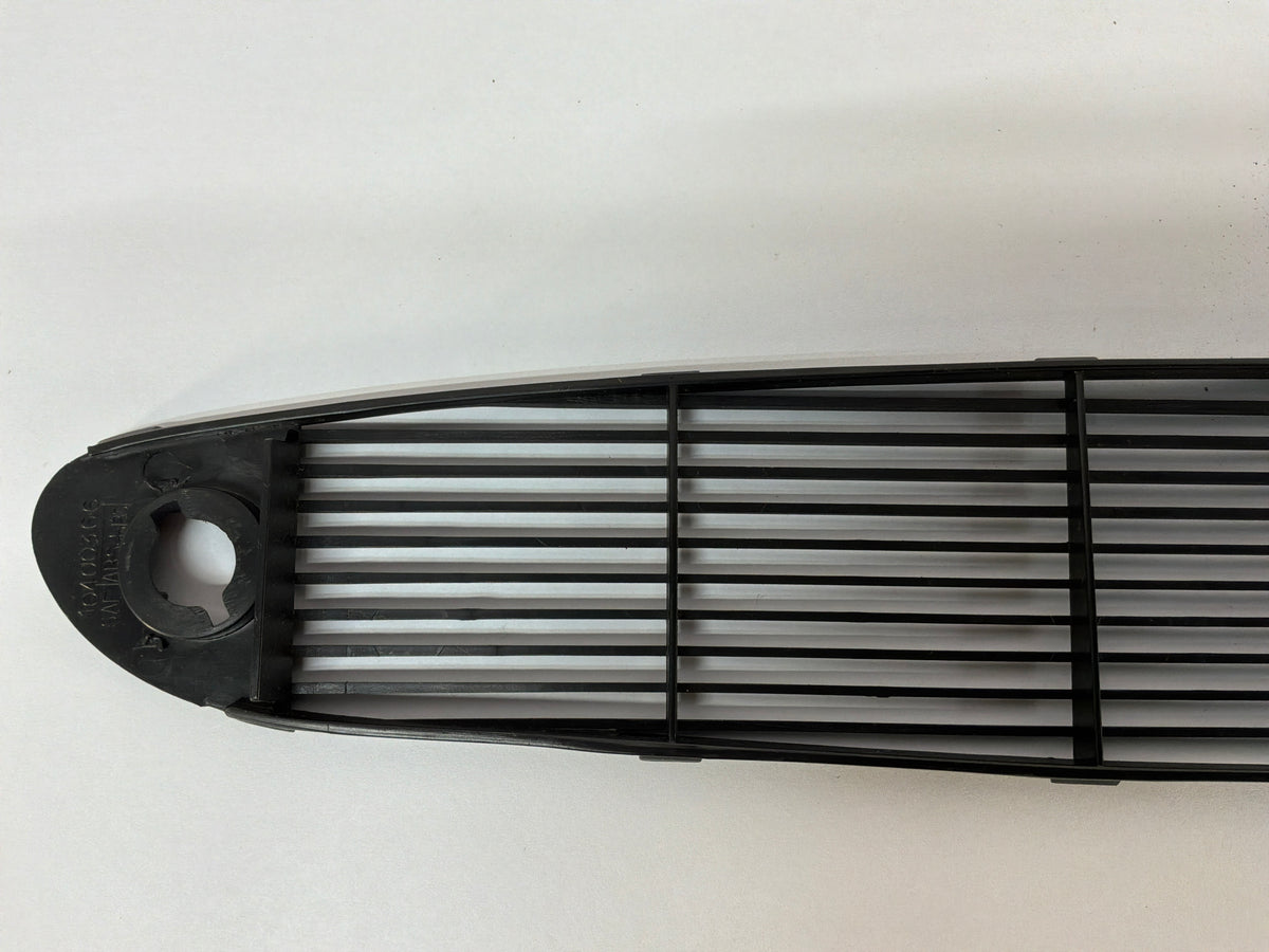 2002 Chevy C5 Corvette Convertible Dash Defrost Grill Grille Vent Auto Climate Control OEM