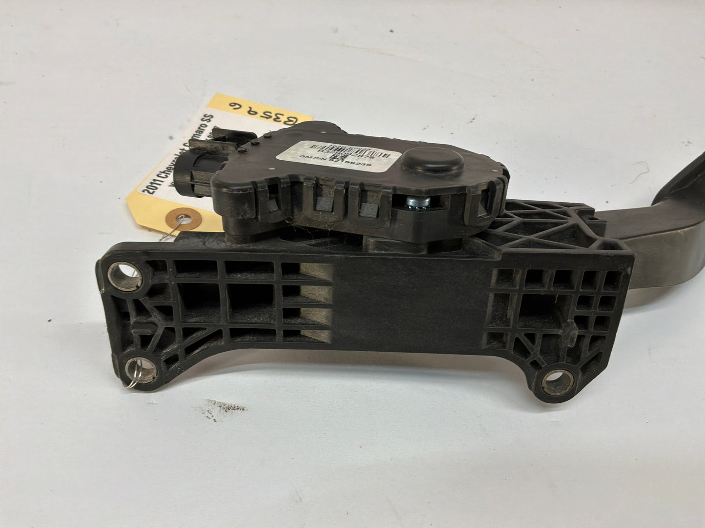 2011 Chevy Camaro SS Accelerator Fuel Gas Pedal OEM