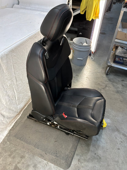 Lh front seat - Day's Parts Yard