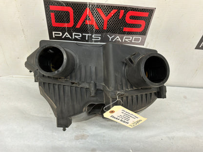 2016 Cadillac ATS-V Coupe Factory OEM Air Intake Filter Box OEM