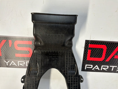 2008 Pontiac G8 GT HVAC Rear Floor Center Console Air Vent Duct OEM