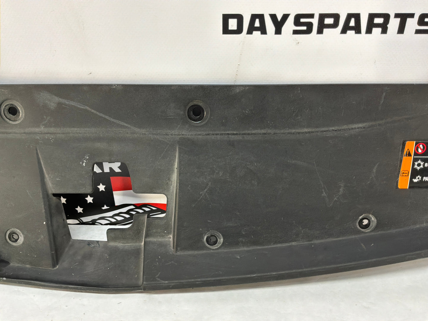 2017 Chevy SS Sedan Radiator Core Support Grille Cover Sight Shield OEM
