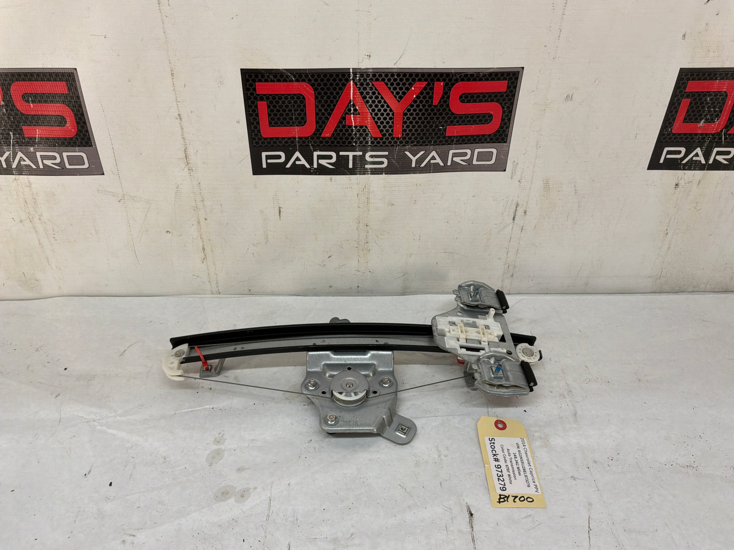 2014 Chevy Caprice PPV RH Passenger Rear Window Regulator OEM
