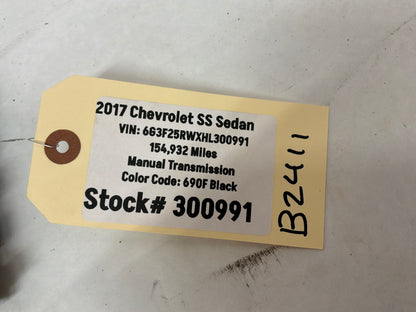 2017 Chevy SS Sedan RH Passenger Fender Fascia Bumper Bracket Guide OEM