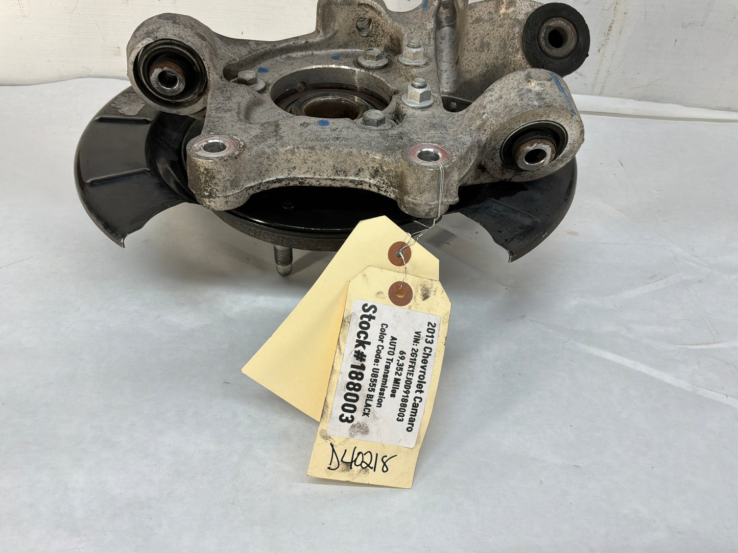 2013 Chevy Camaro LH Driver Rear Spindle Knuckle Hub Wheel Bearing OEM