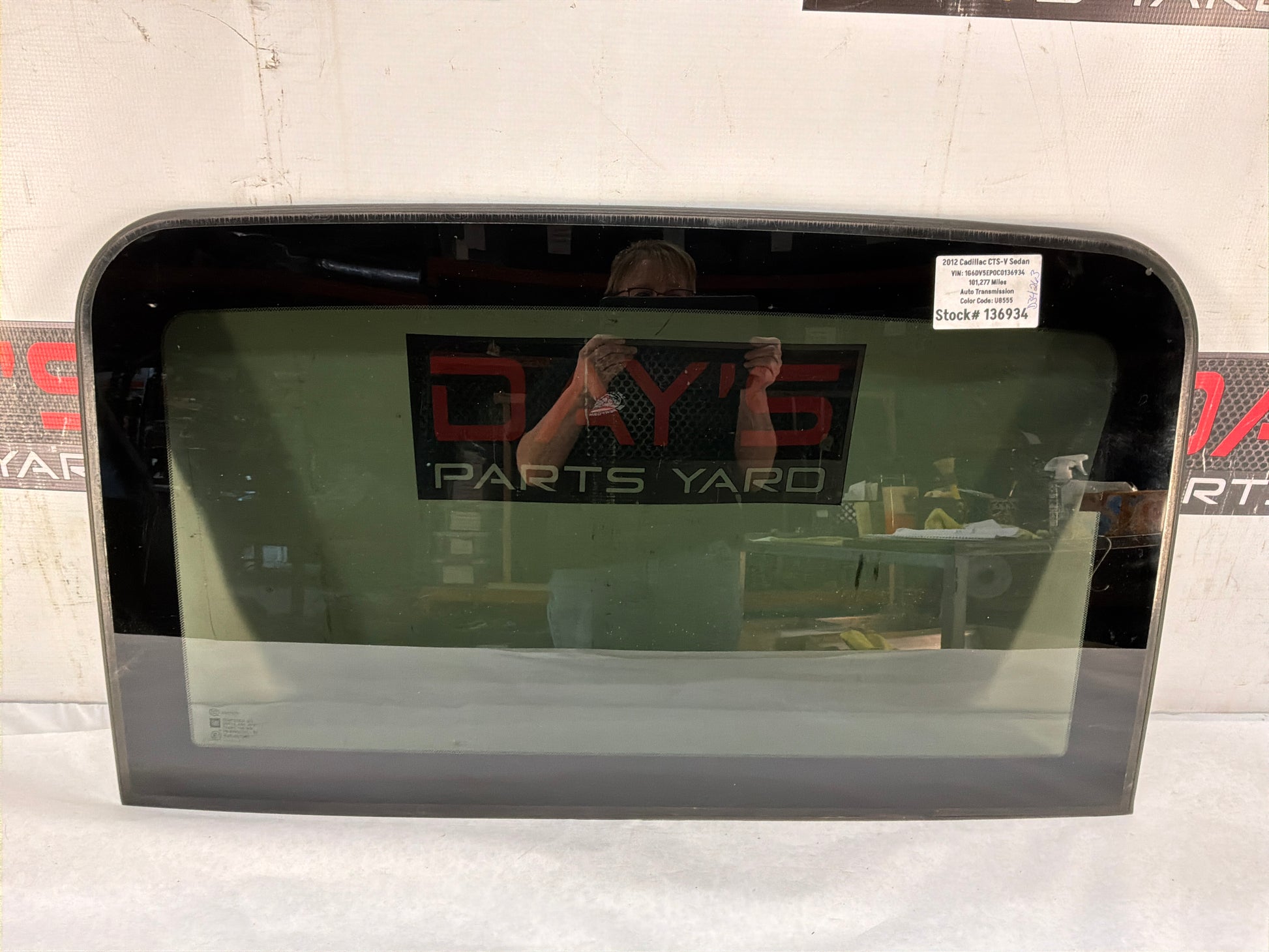 Sun roof glass - Day's Parts Yard