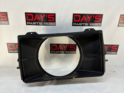 2002 Cadillac Escalade EXT 2-Piece Fan Shroud OEM