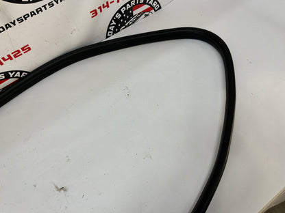 2015 Chevy SS Sedan LH Driver Front Door Weather Strip Rubber Seal OEM