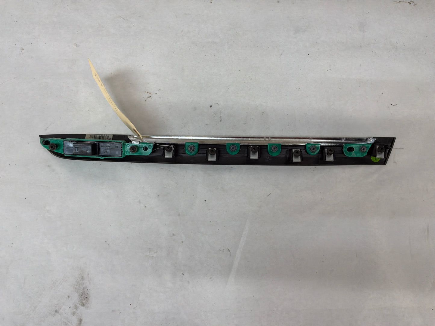 2015 Chevy SS Sedan LH Driver Front Interior Door Panel Trim Applique w/ Control OEM