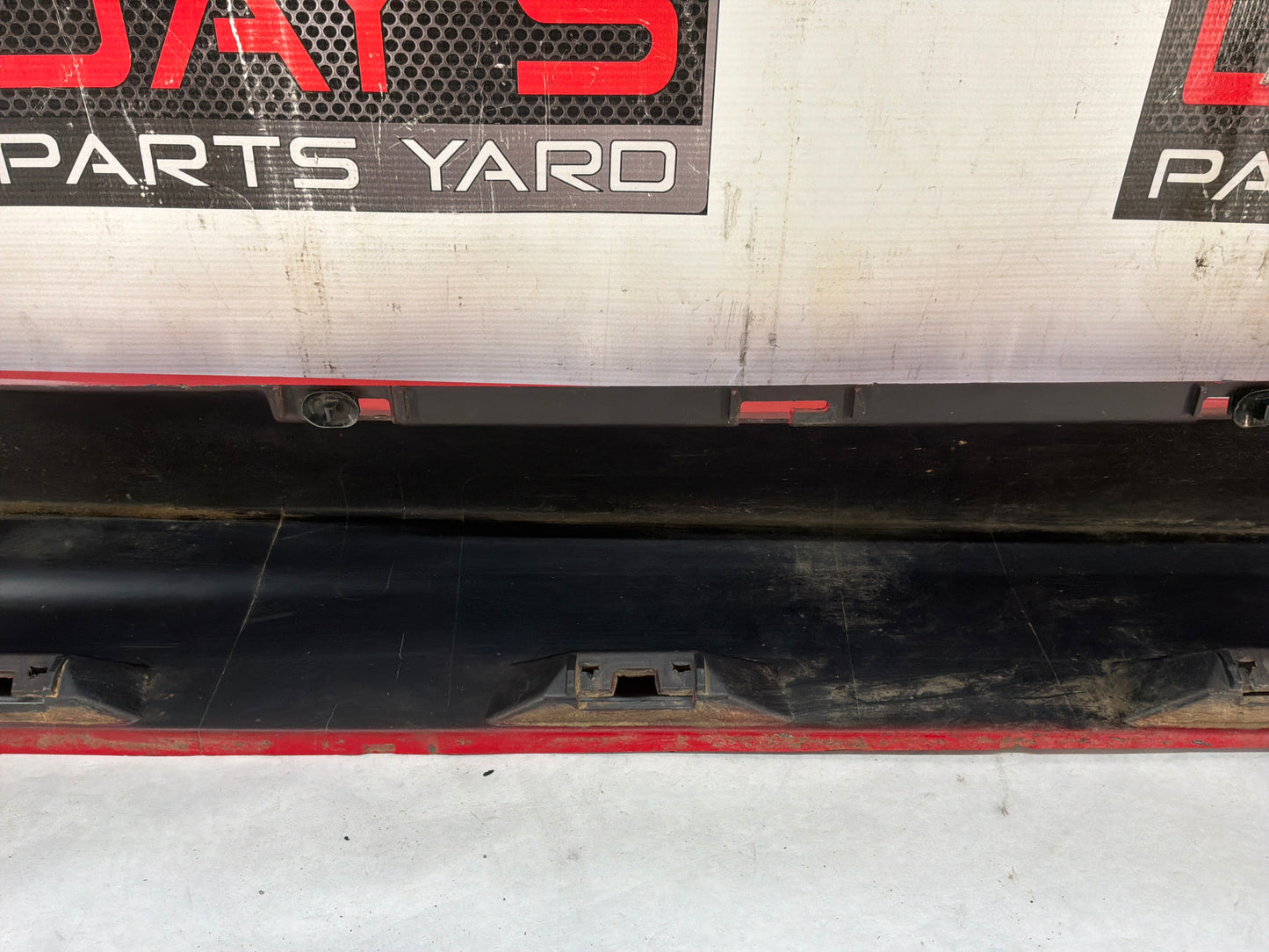 2015 Chevy SS Sedan LH Rocker Molding Side Skirt Trim Panel OEM