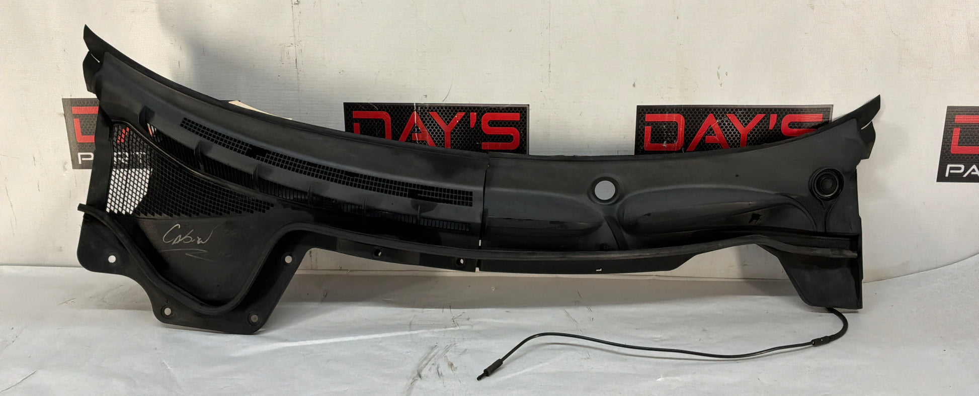 Cowl - Day's Parts Yard