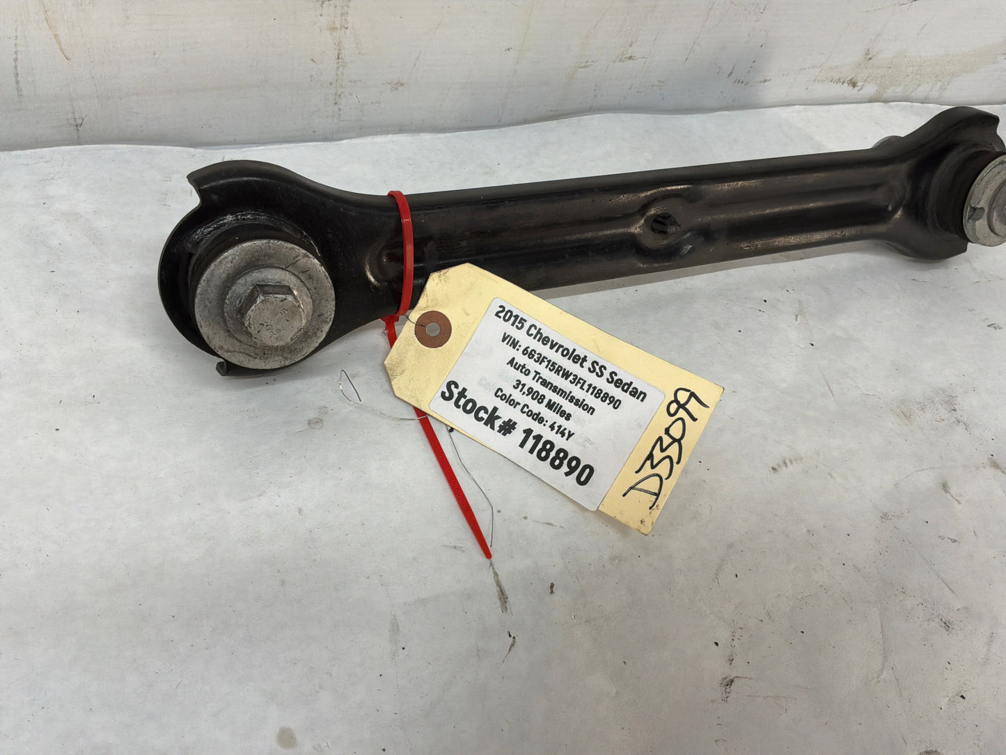 Rh control arm - Day's Parts Yard