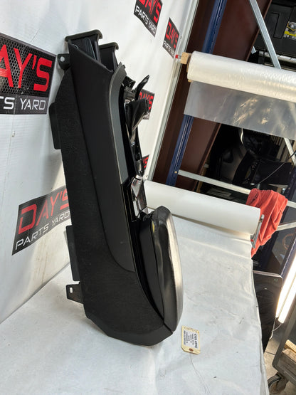 Center console - Day's Parts Yard