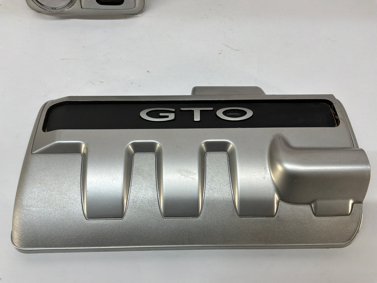 2006 Pontiac GTO RH & LH Engine Motor Intake Manifold Coil Covers Set OEM