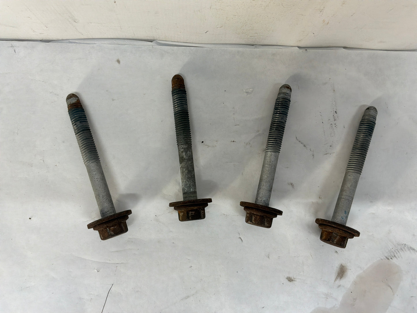2008 Pontiac G8 GT Rear Suspension Cradle Subframe Bolts Hardware OEM