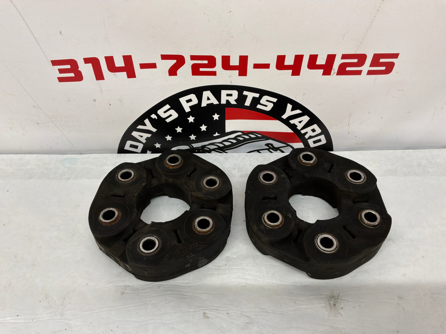 2014 Chevy SS Sedan Driveshaft Drive Shaft Couplers Isolators OEM