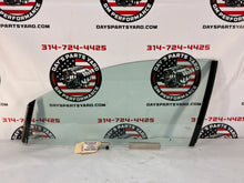 2004 Pontiac GTO LH Driver Front Door Window Glass OEM