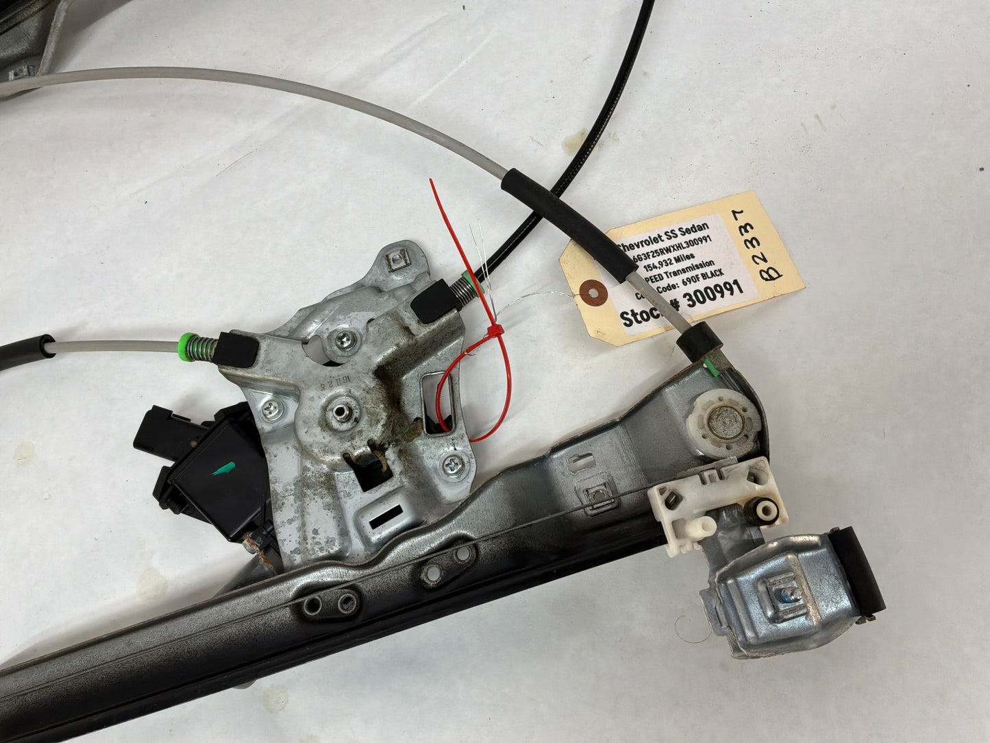 2017 Chevy SS Sedan LH Driver Front Window Regulator Motor OEM