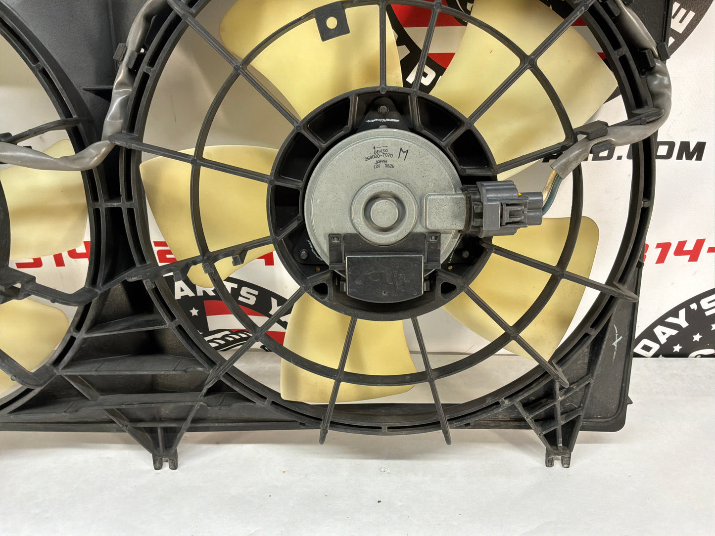 2015 Chevy Camaro SS 1LE Dual Radiator Cooling Fans Assembly OEM