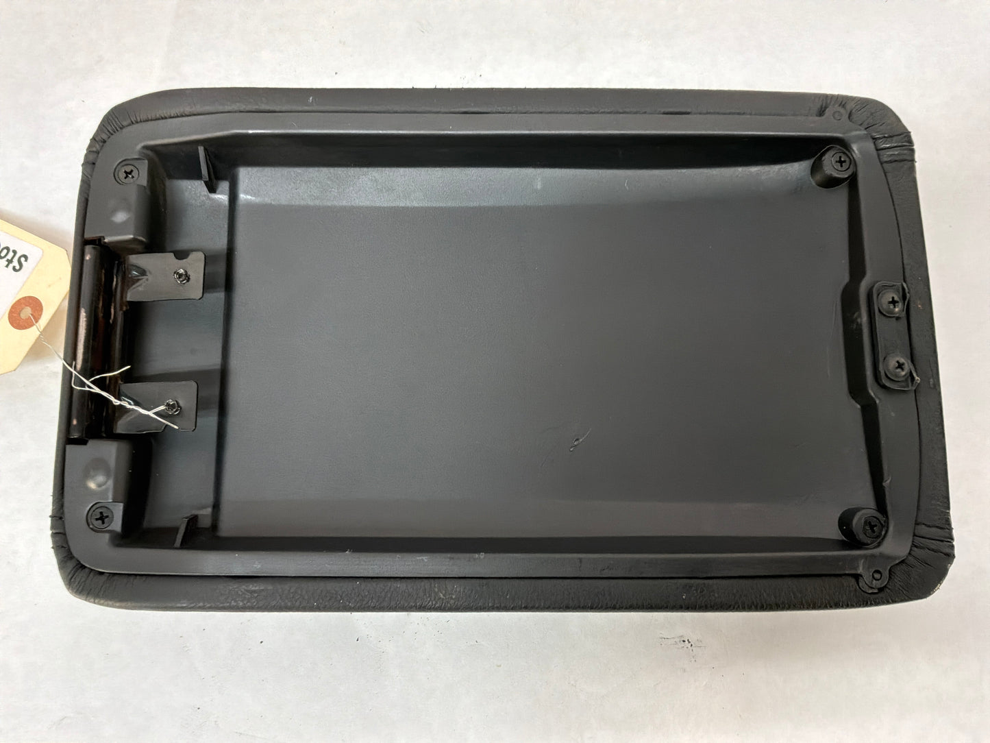 2005 Pontiac GTO Center Console Arm Rest Lid Door OEM