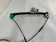 Rh window reg - Day's Parts Yard
