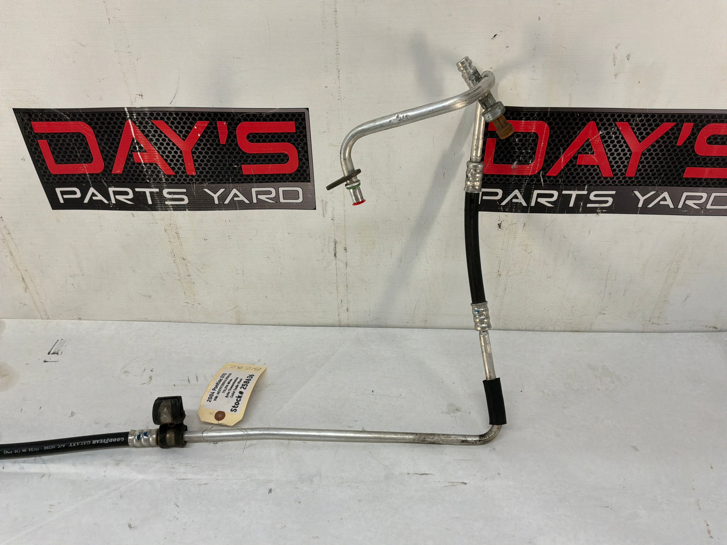 2004 Pontiac GTO A/C AC Air Conditioner Compressor Line Hose Tube OEM